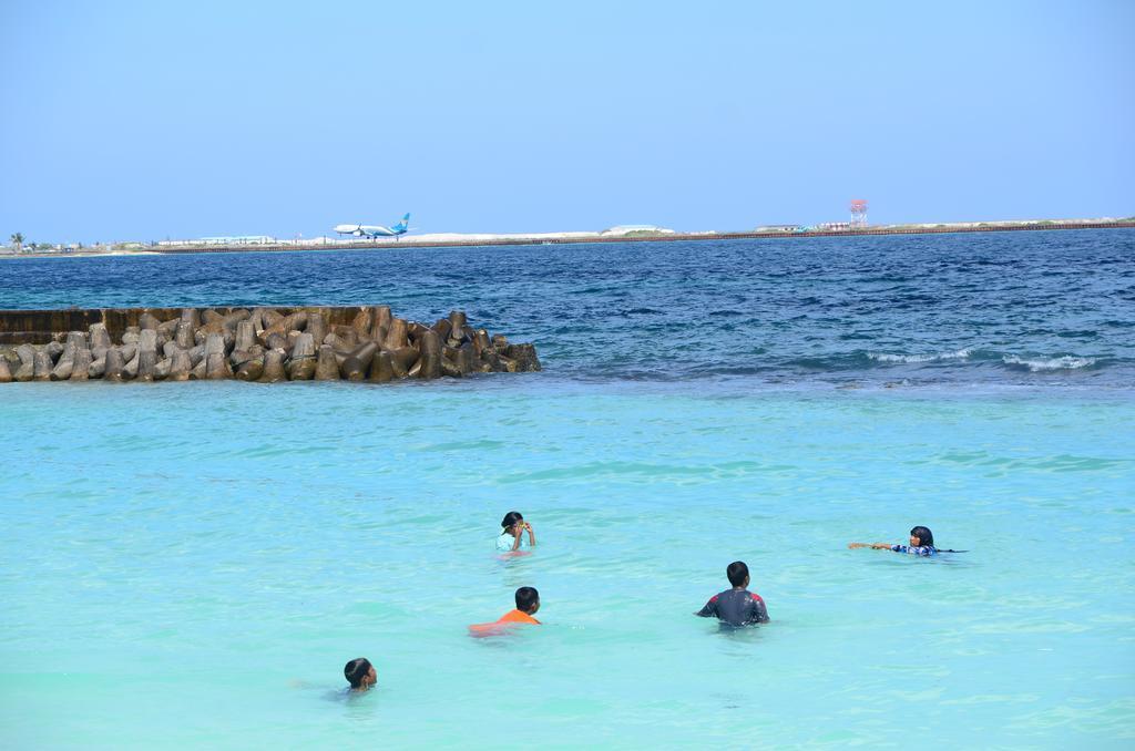 The Melrose Otel Malé Dış mekan fotoğraf