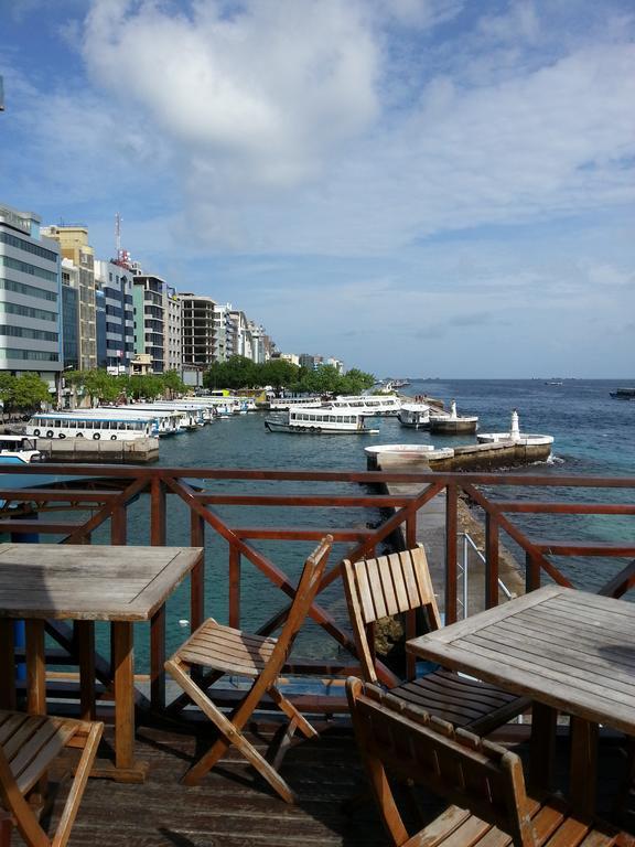 The Melrose Otel Malé Dış mekan fotoğraf