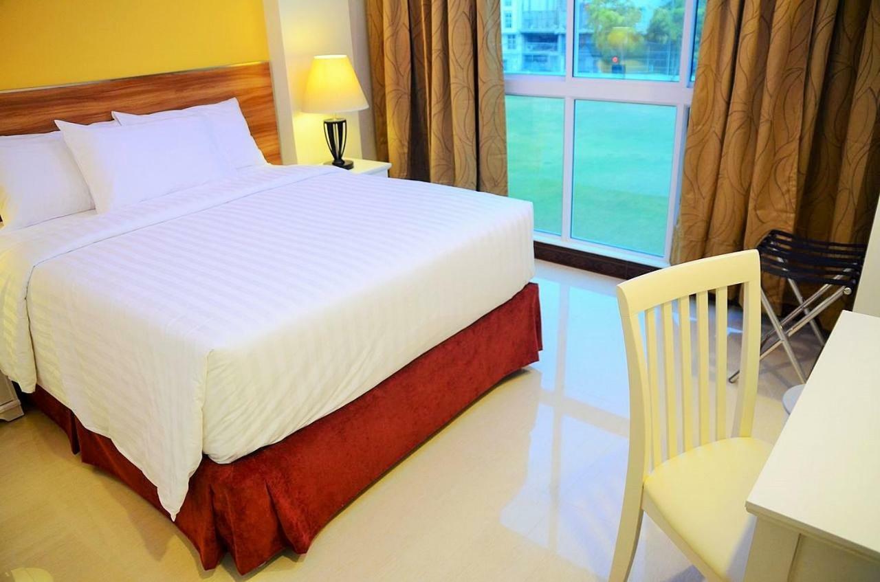 The Melrose Otel Malé Dış mekan fotoğraf